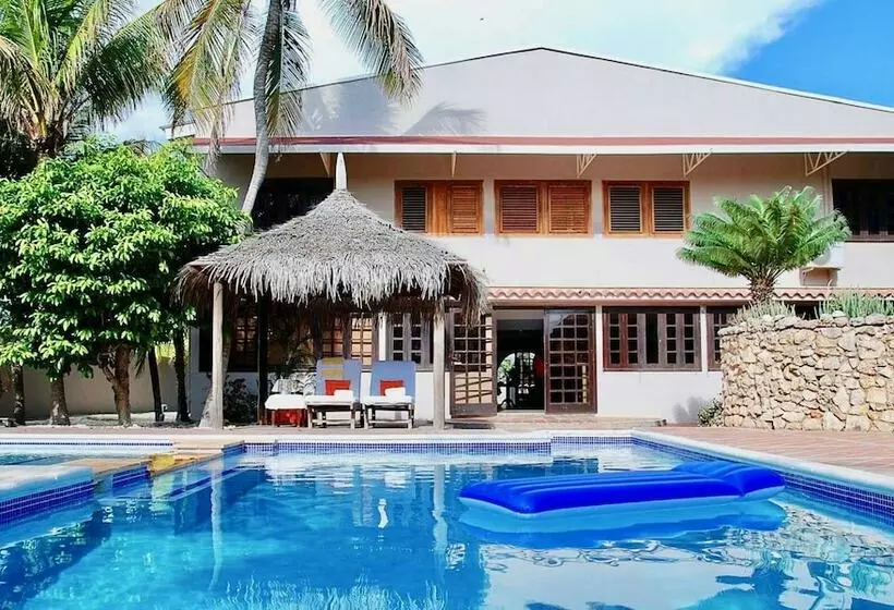 هتل El Encanto Boutique