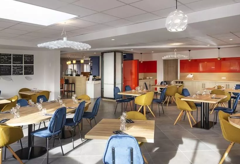 Hotelli Ibis Styles Fougeres