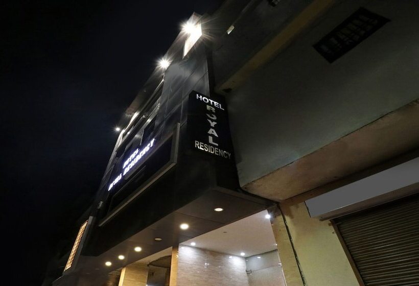 Itsy Hotels Royal Residency