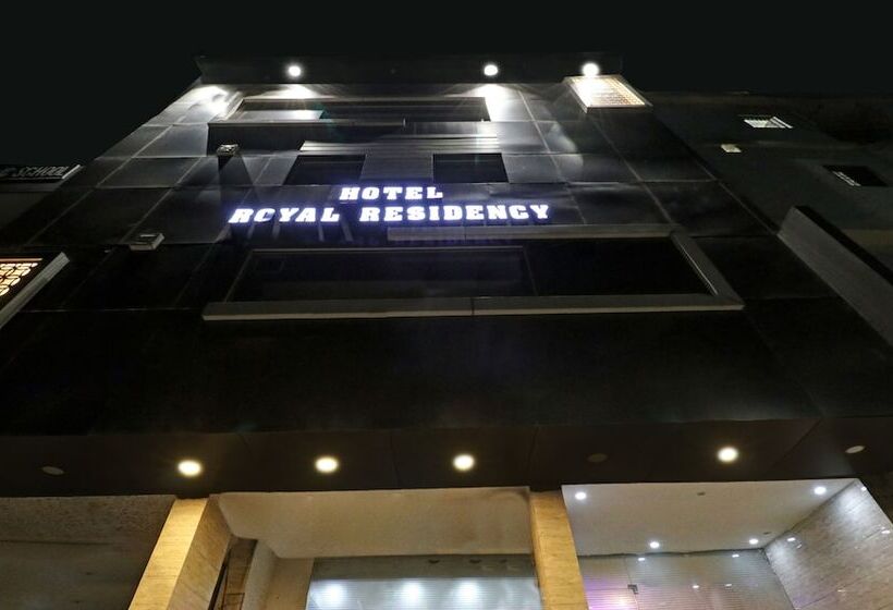 Itsy Hotels Royal Residency