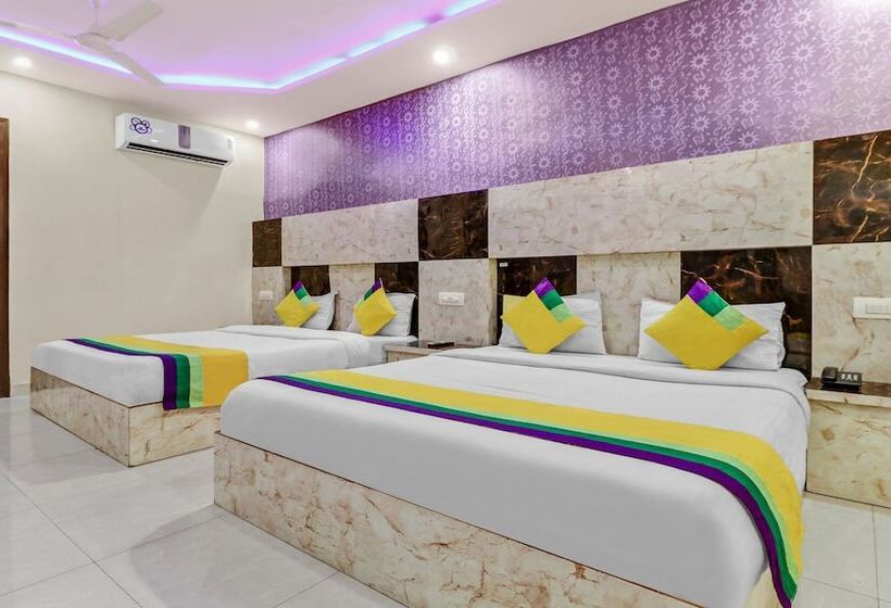 Itsy Hotels Royal Residency