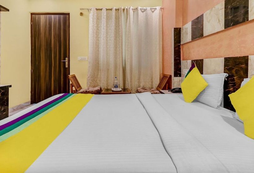 Itsy Hotels Royal Residency