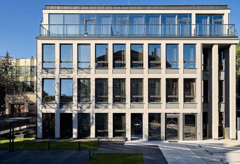 فندق Liberte 33, Bw Premier Collection