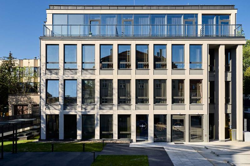 فندق Liberte 33, Bw Premier Collection