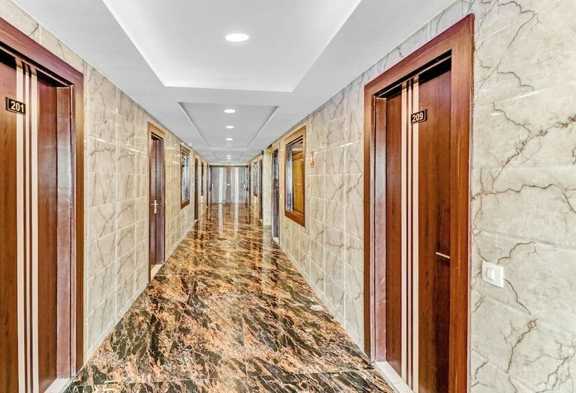 Itsy Hotels Royal Residency