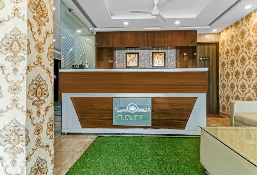 Itsy Hotels Royal Residency