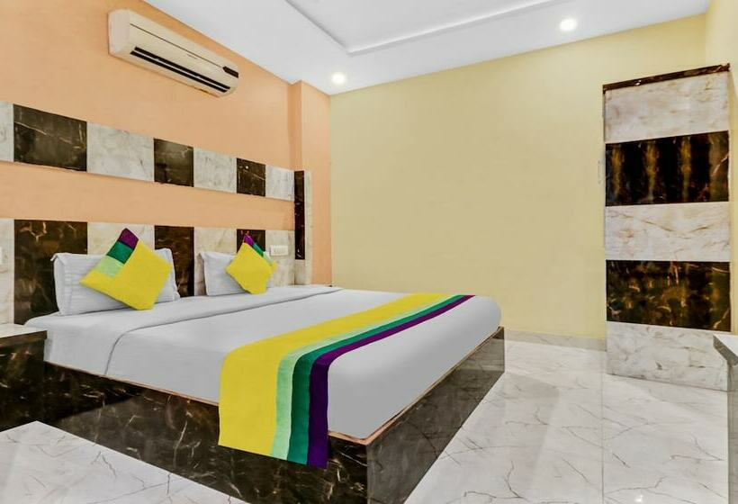 Itsy Hotels Royal Residency