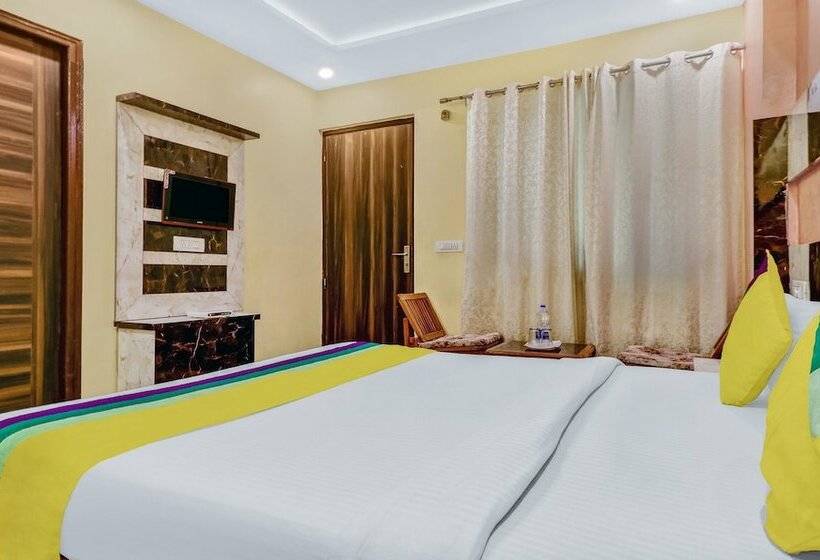 Itsy Hotels Royal Residency