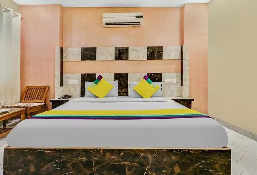 Itsy Hotels Royal Residency
