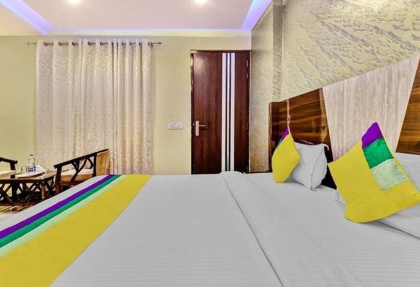 Itsy Hotels Royal Residency