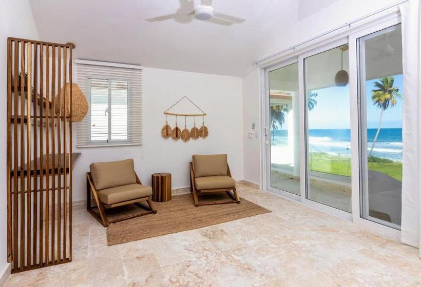 בית מלון כפרי Las Canas Beach Retreat