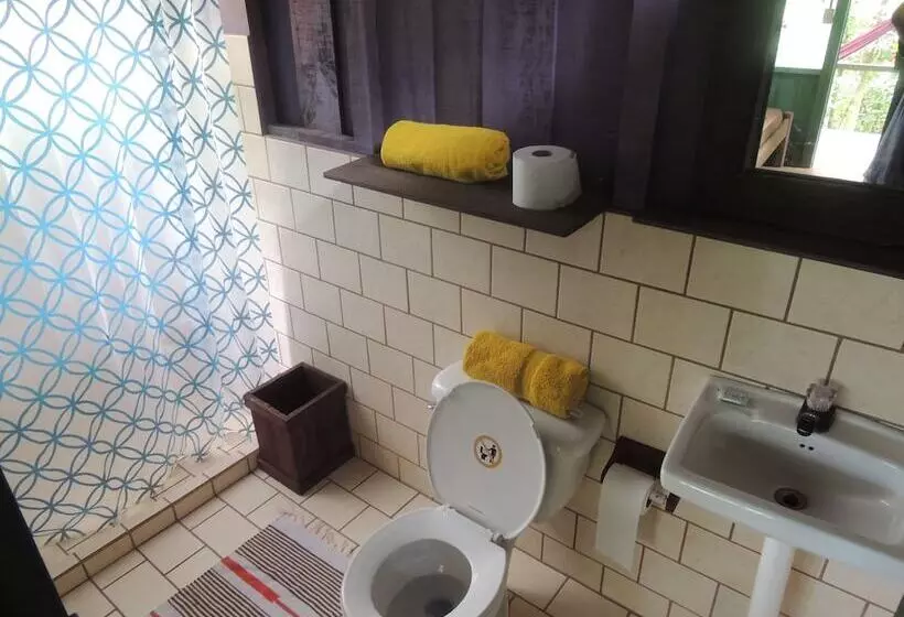 ホテル Yatama Ecolodge Sarapiqui