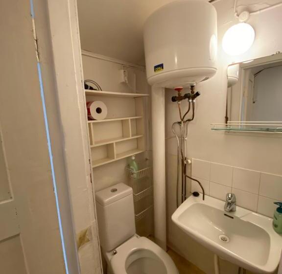 Aakenus Economy Apartments Peura