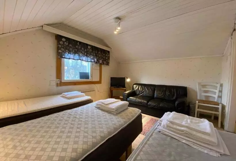 Aakenus Economy Apartments Peura
