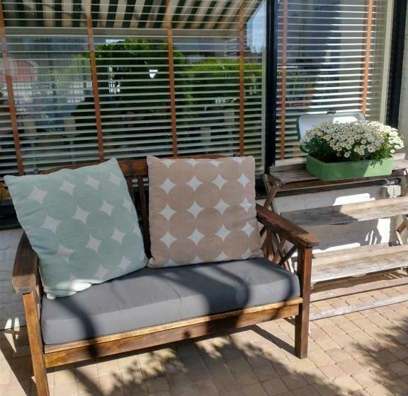 B&bslapenopeeneiland