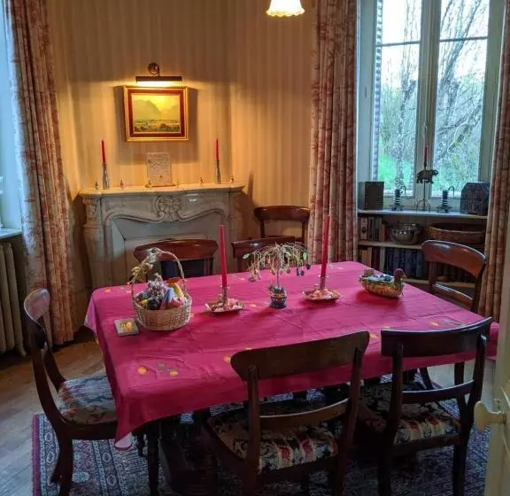 Aamiaismajoitus (B&B) Strawberry Hill