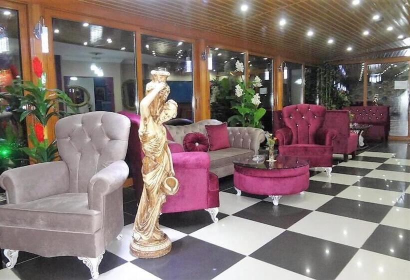 Linda Butik Otel Gümüldür