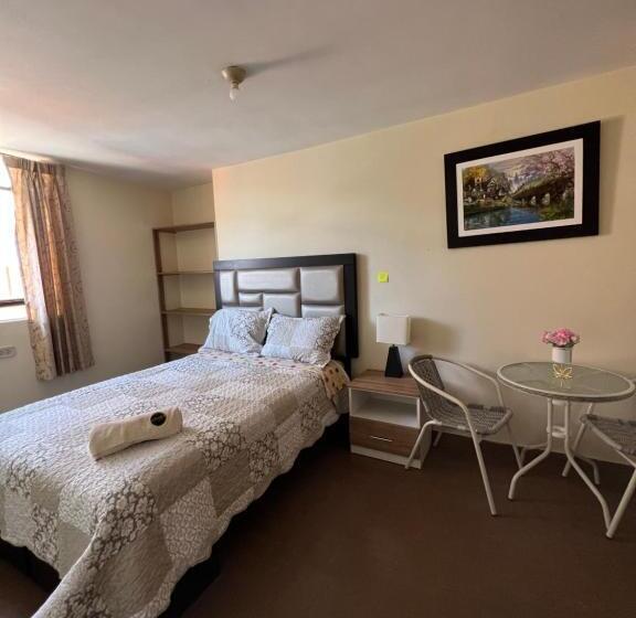 پانسیون Antara Hostal