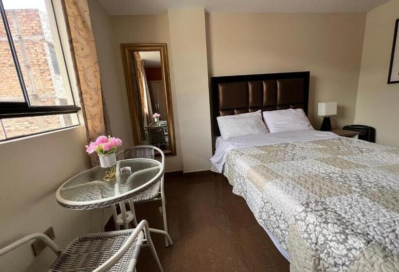 پانسیون Antara Hostal