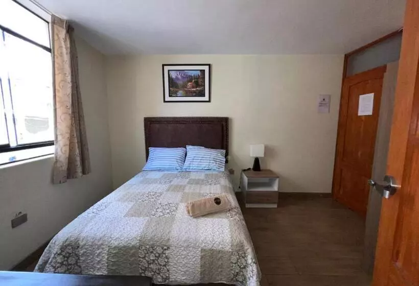 پانسیون Antara Hostal