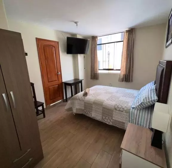 پانسیون Antara Hostal