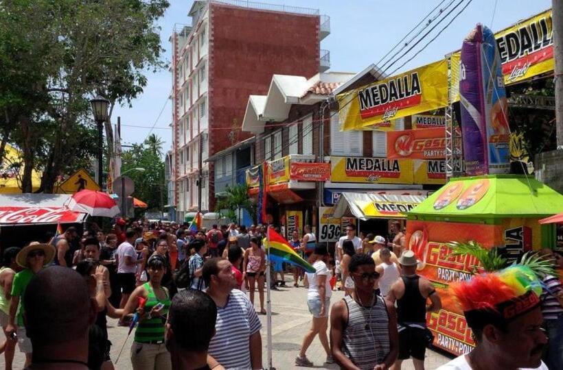 پانسیون Casamares Private Room Arena With Pool And Jacuzzi 5 Min To Boqueron And Beaches