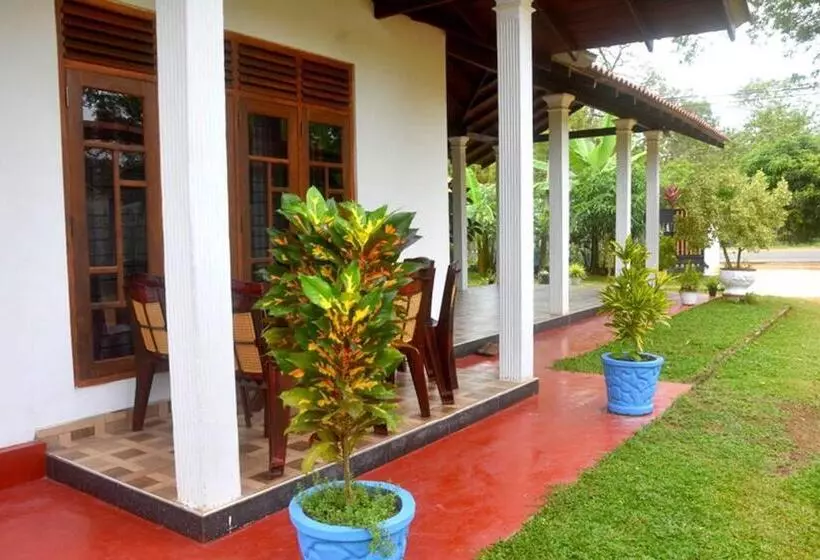 Majatalo Wilpattu Lakwin Guest