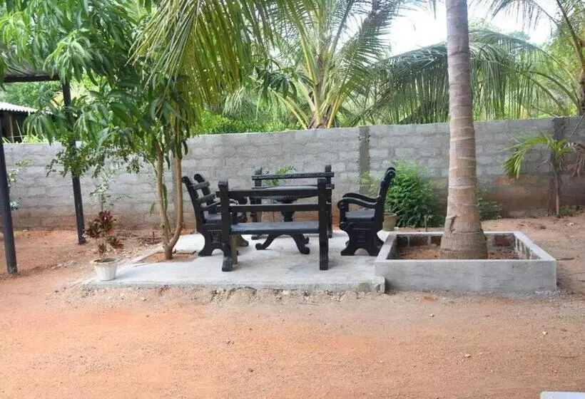 Majatalo Wilpattu Lakwin Guest