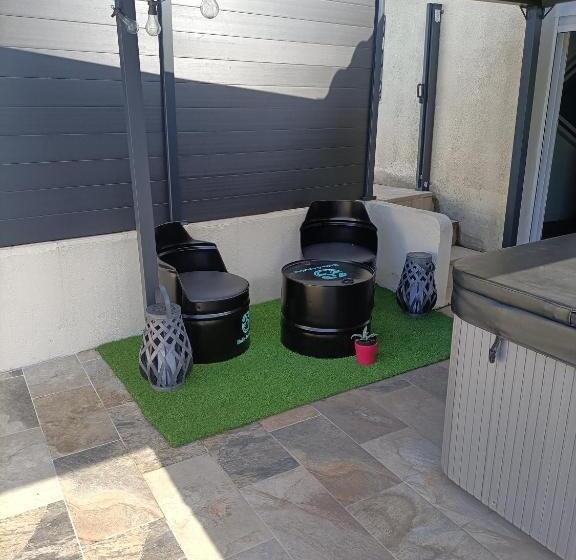 مبيت وإفطار Bulle D évasion