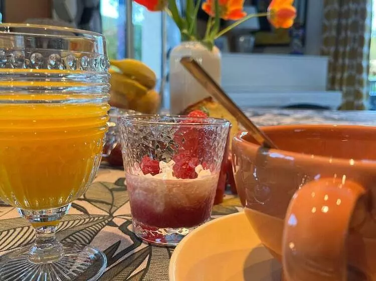 Aamiaismajoitus (B&B) Chez Béa