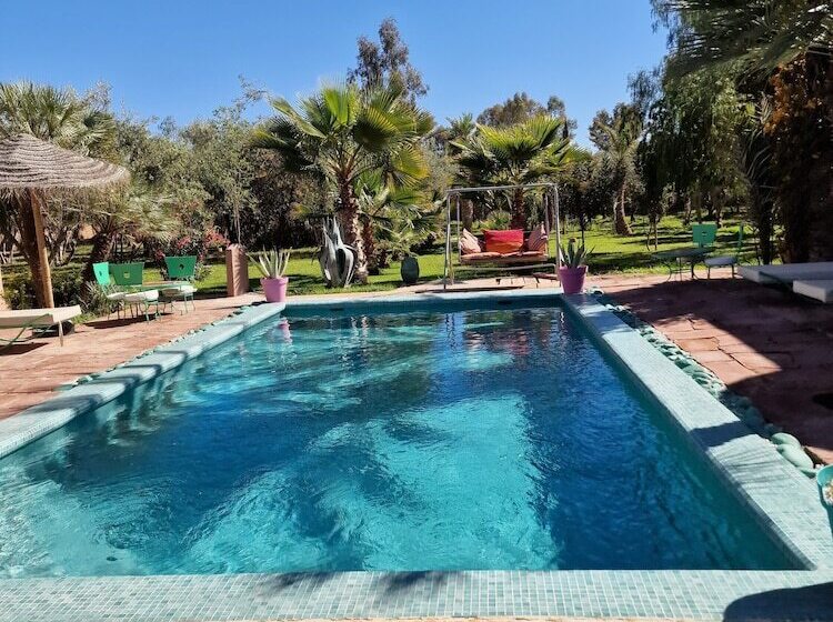 ベッドアンドブレックファースト Manzal Lahbab