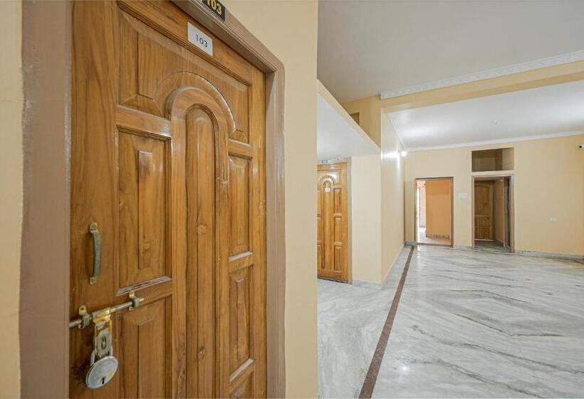 فندق Oyo 87147 Welcome Stays