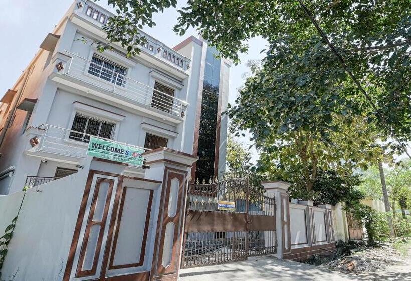 فندق Oyo 87147 Welcome Stays