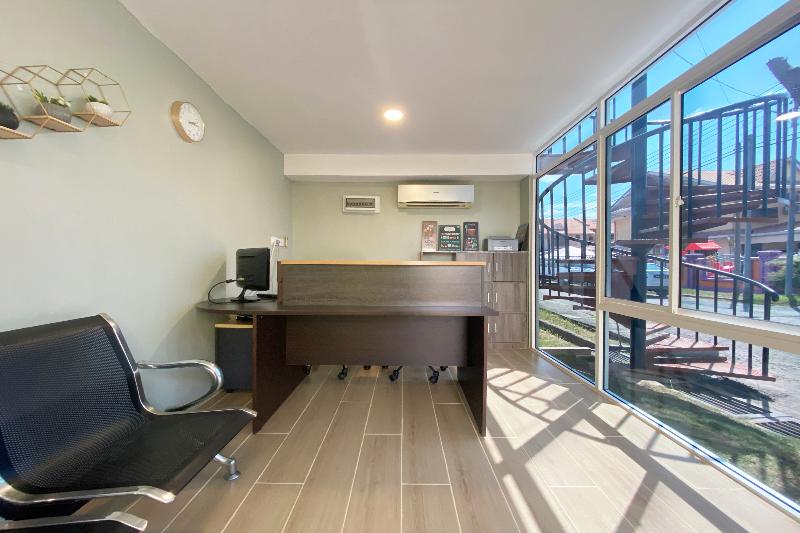 فندق Grapevine Garden