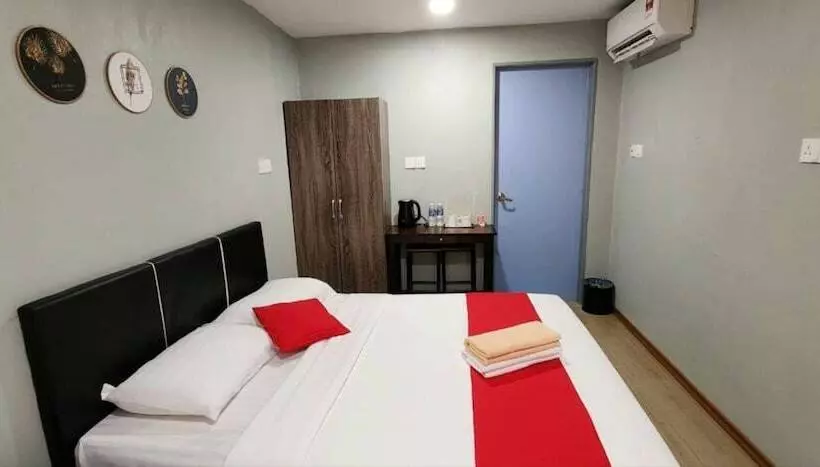 Hotelli Grapevine Garden