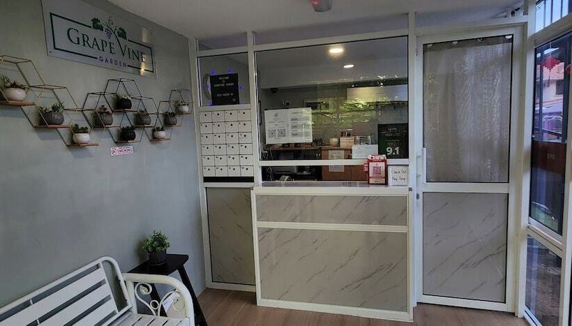 فندق Grapevine Garden