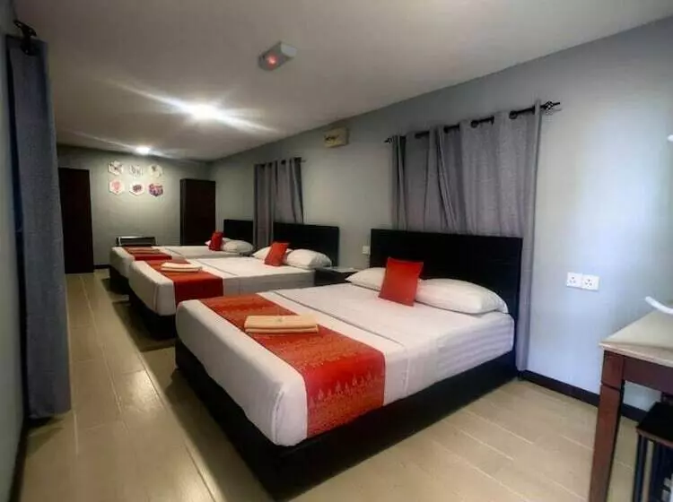 Hotelli Grapevine Garden