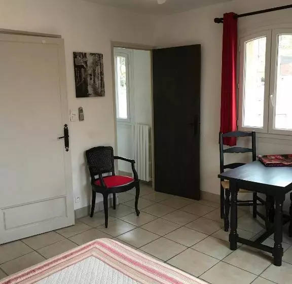 Le Mas De L Orangerie 3 Etoiles