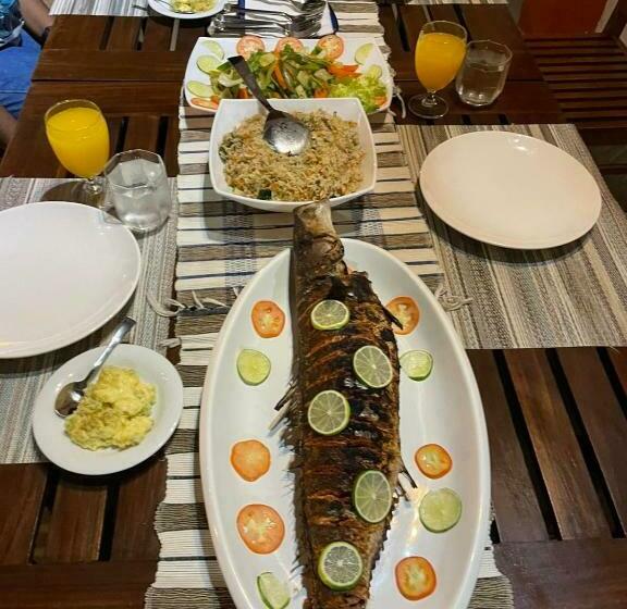 پانسیون Aloha Inn