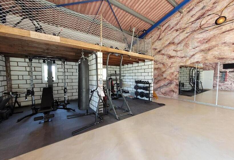 Пансион Chambre Merlot, Piscine Et Spa, Proche St Emilion