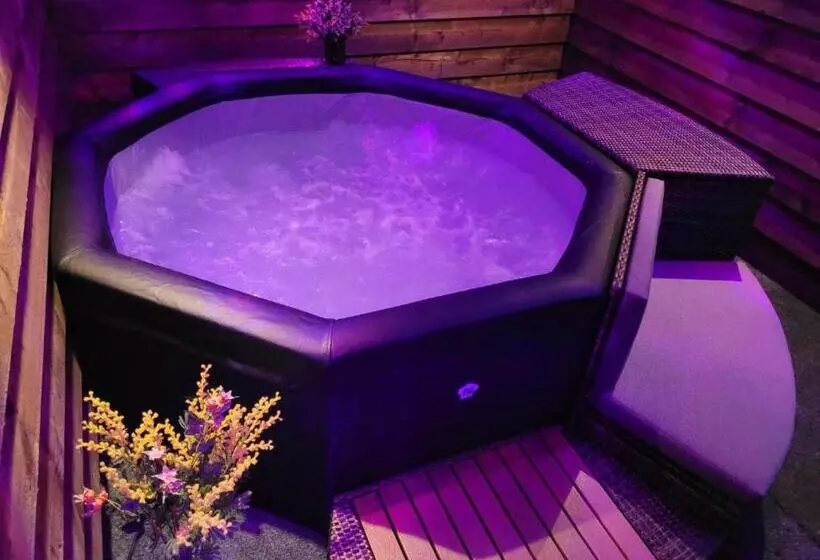 Majatalo Chambre Merlot, Piscine Et Spa, Proche St Emilion