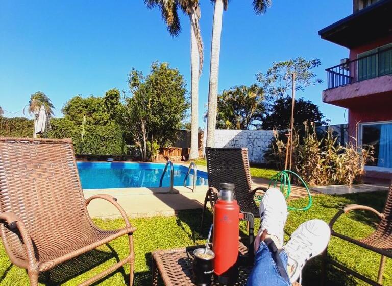 Pensionat Guembe Al Rio Hostel