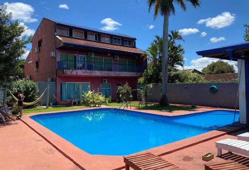 Pensionat Guembe Al Rio Hostel