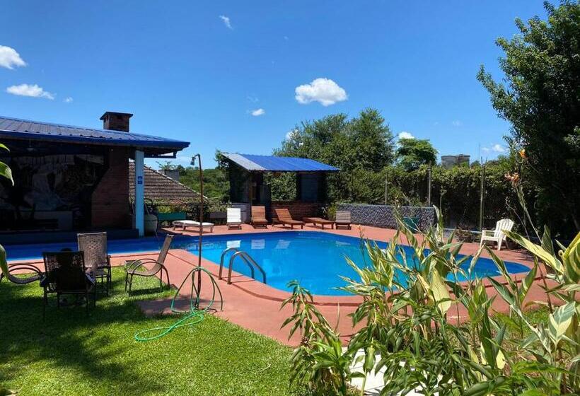 Pensionat Guembe Al Rio Hostel