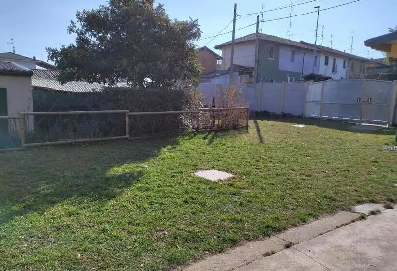 ペンション Villa Ara Rossa