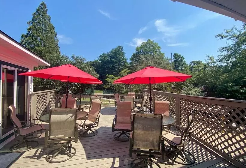 Rosemont Inn Resort B&b