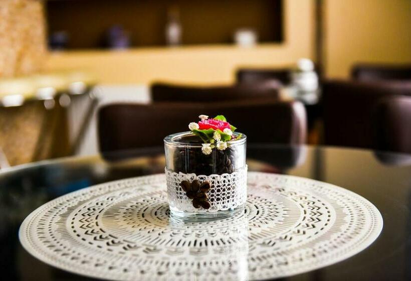 住宿加早餐  Hadnagy Panzió