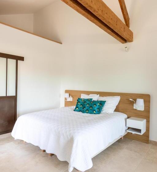 צימר Mas Des Tourterelles