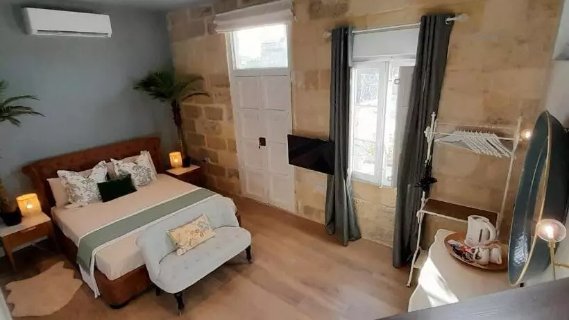 Casal Annunzia Boutique B&b Accomodation