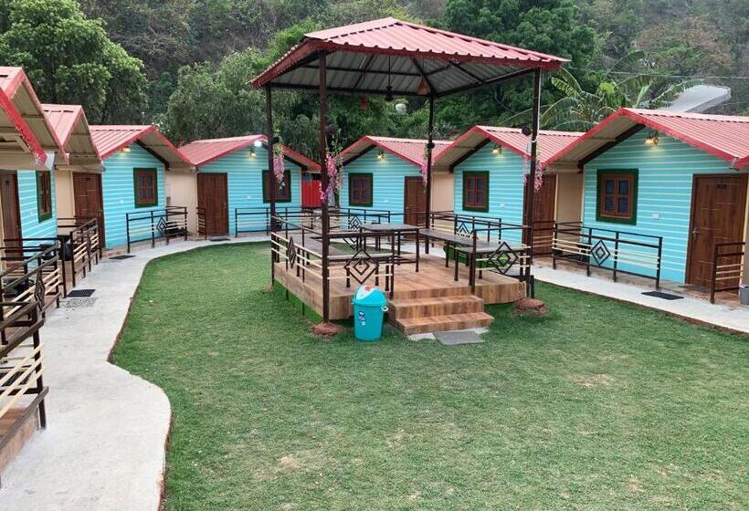 Creek Forest  Riverside Boutique Resort